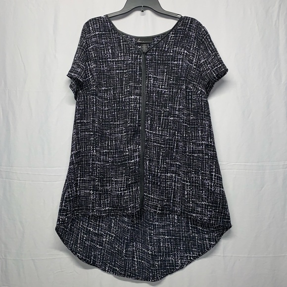Lane Bryant Tops - Lane Bryant high/low top size 18/20